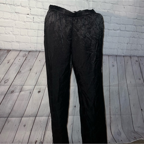 Victoria's Secret Other - Victoria’s Secret Black & White Pajama Bottoms size S